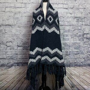 ANTHROPOLOGIE x BAREFOOT DREAMS MOSAIC WRAP